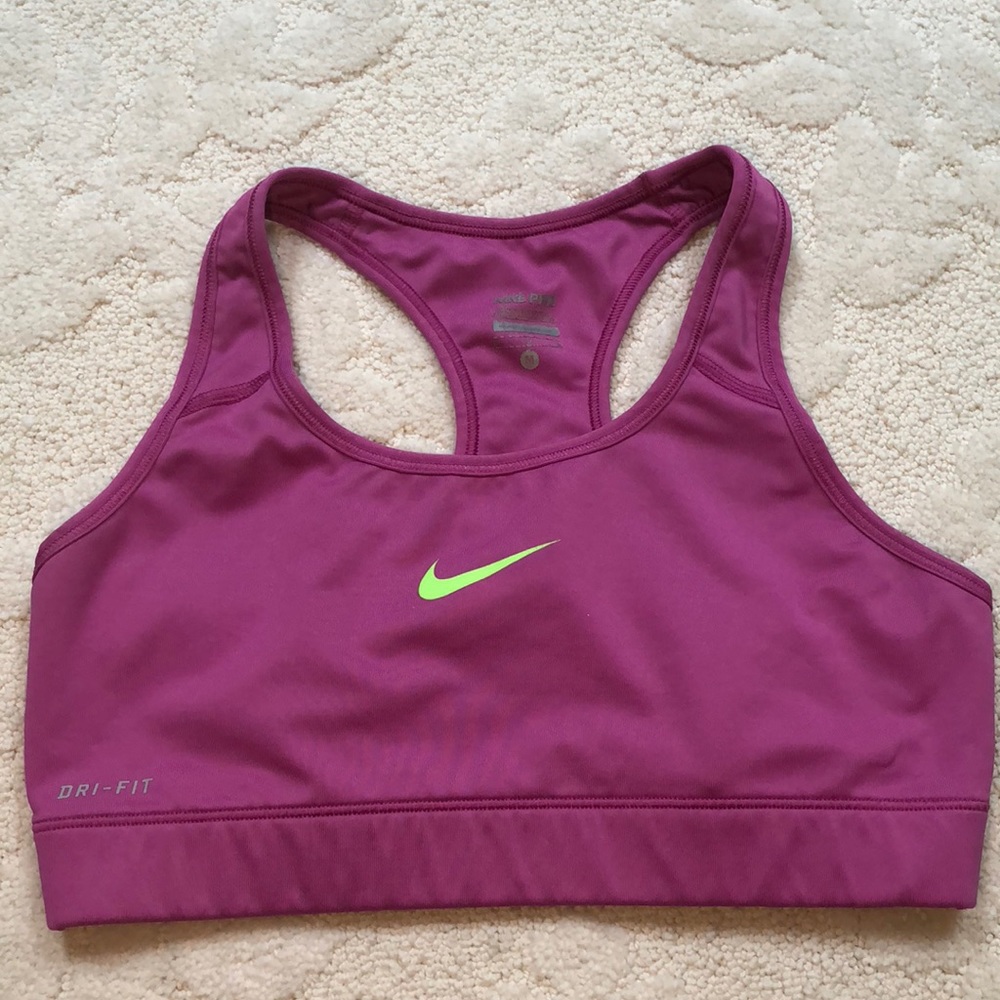 Sports bra